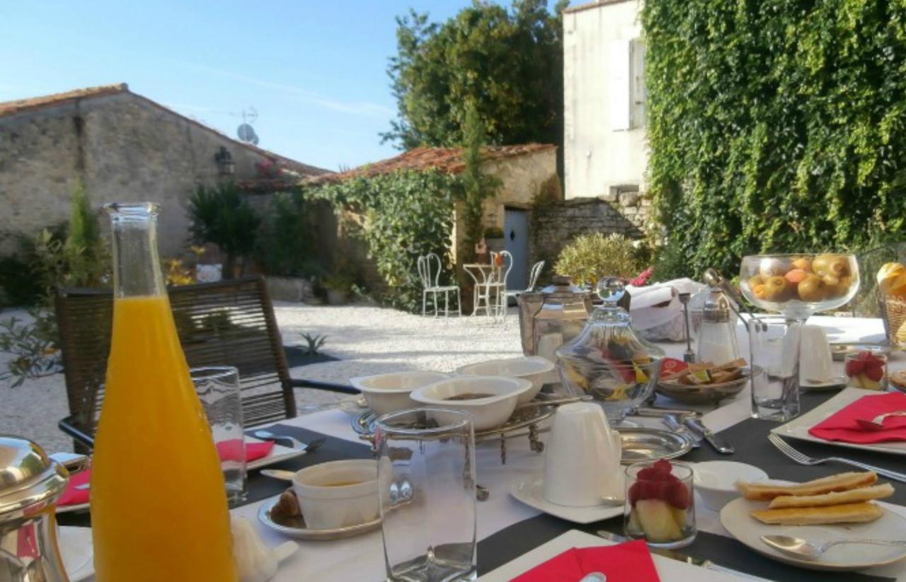 La Maison Du Baloir Thairé Dış mekan fotoğraf